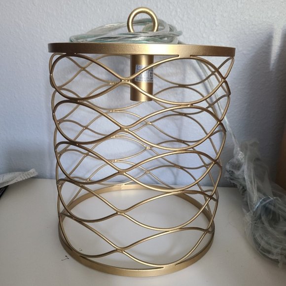 Surya  Ceiling Lighting New HIT001HIT-001 11.5" H x 9" W x 9" D - Picture 3 of 8